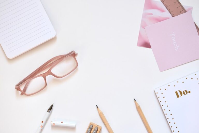 How to Organize Your Home Office with Smart Supplies